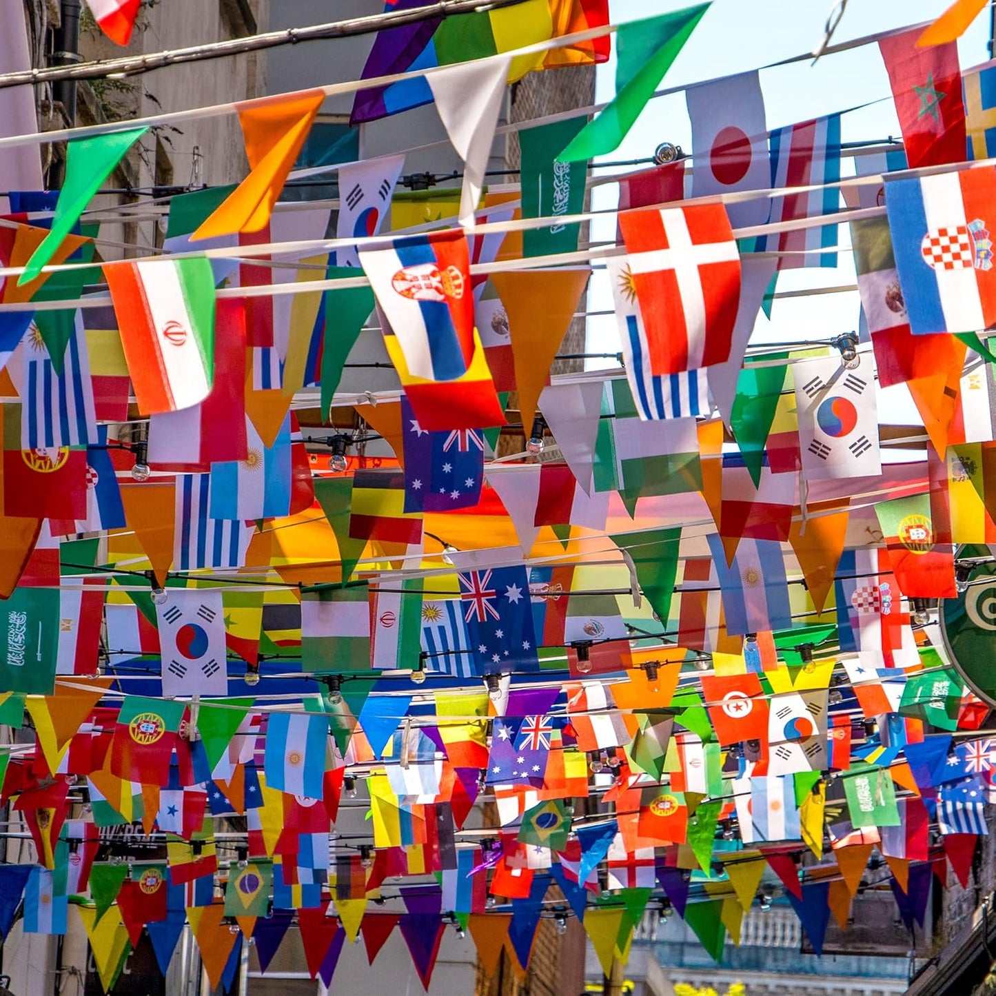 32-Country World Flag Banner Set 11 Meters