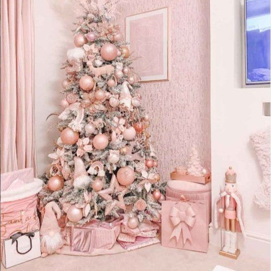 Pink Deco 🩷