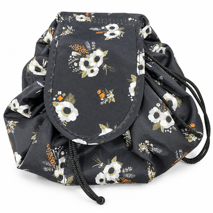 Floral print lazy drawstring makeup bag closed with drawstrings