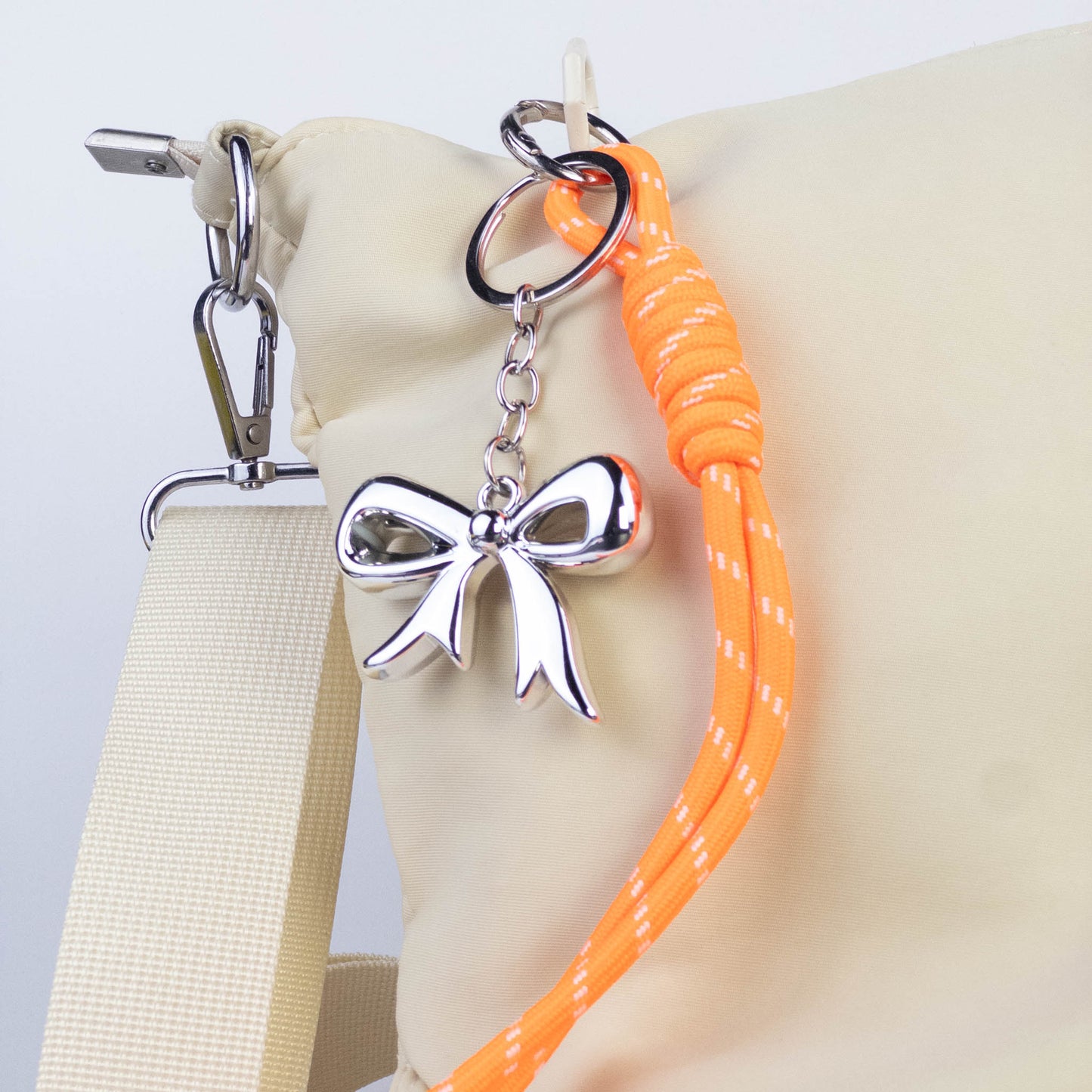Metallic Bow Rope Keychain