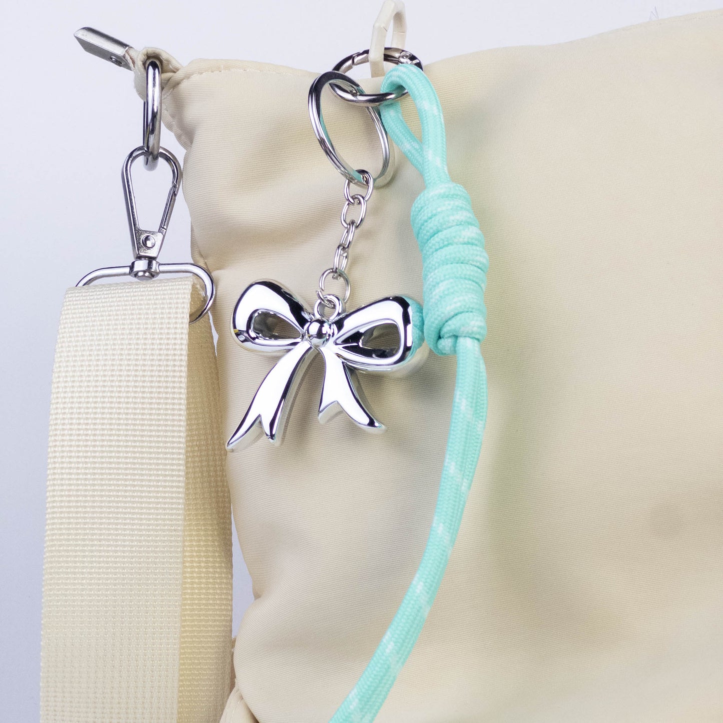 Metallic Bow Rope Keychain