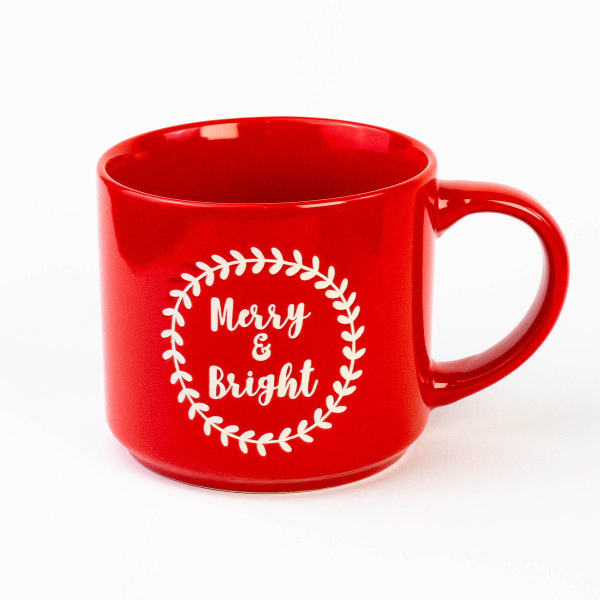Red Christmas quote mug #3 "Merry & Bright" in a white wreath