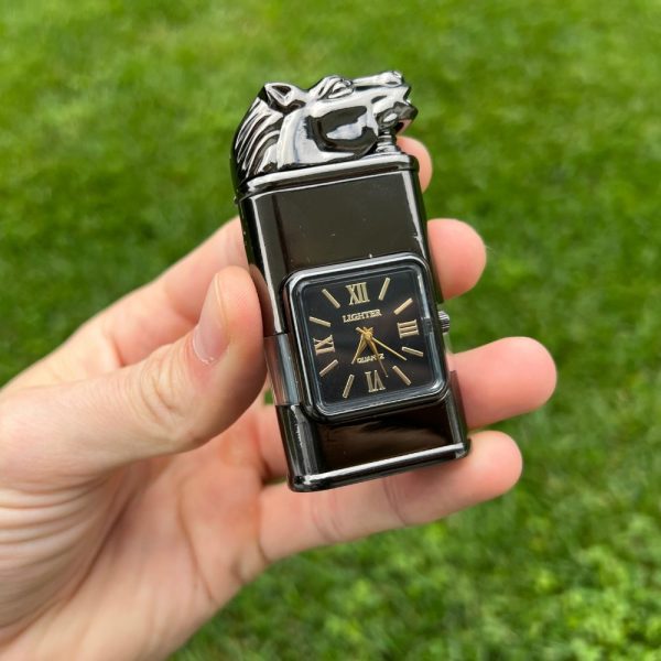 Dual-Flame Horse-Head Lighter w/ Built-In Watch